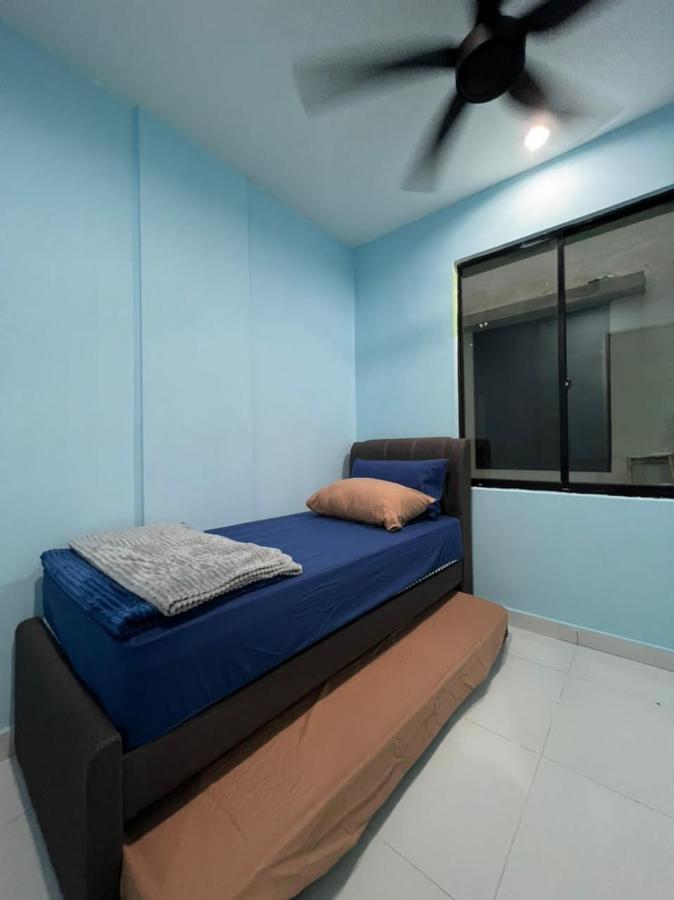 Faiz Homestay Kuching Luaran gambar